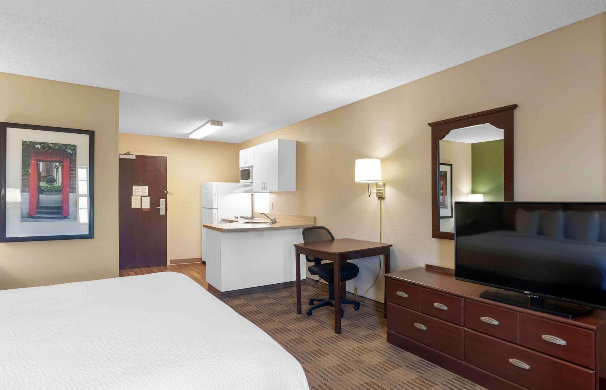 Extended Stay America Suites - Atlanta - Marietta - Powers Ferry Rd Sandy Springs Exterior foto